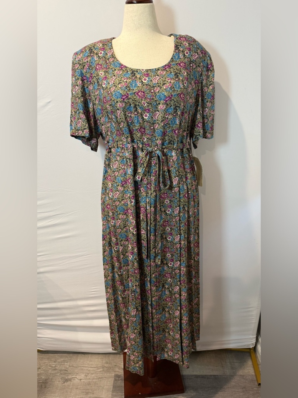 Coco Bianco Olive‎ Floral Maxi Dress with Tie Waist